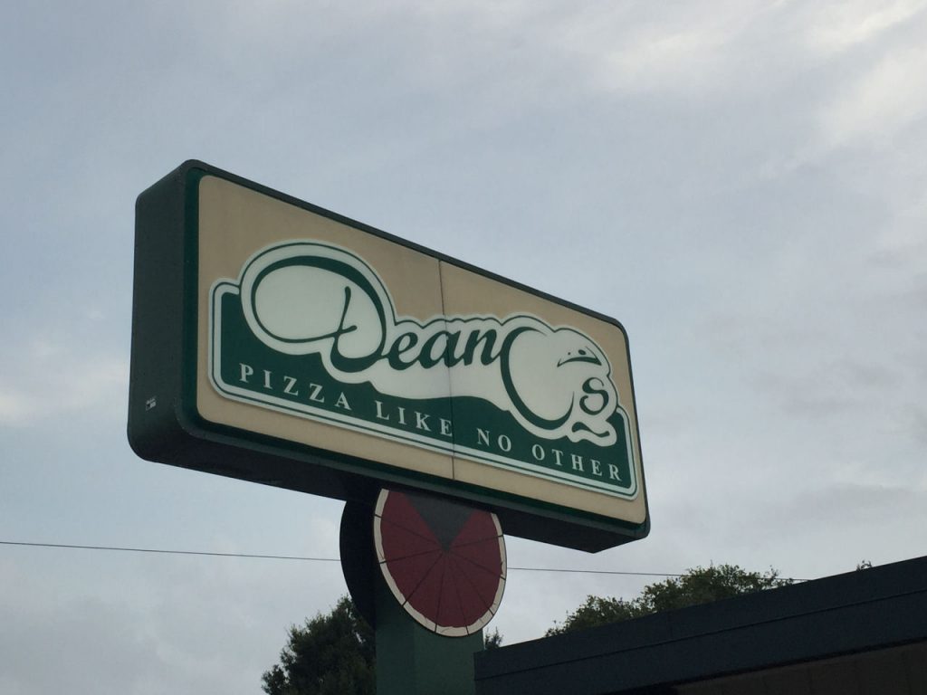 Deano's Pizza